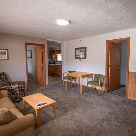 The Superior Motel Мунизинг Экстерьер фото