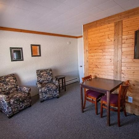The Superior Motel Мунизинг Экстерьер фото